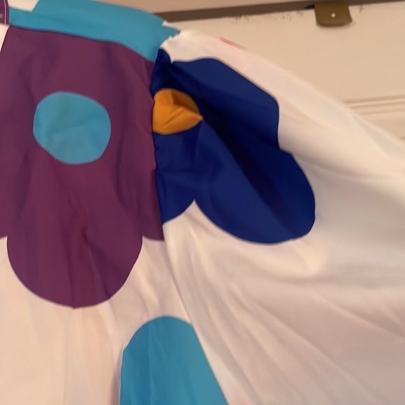 Beautiful V Neck multi color flower blouse 3X SOLD OUT 🌸 BN 35 - Picture 4 of 7